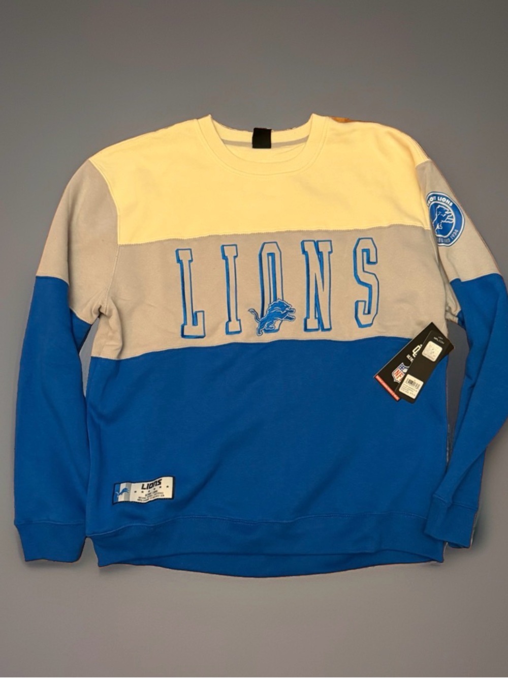 Ultra Game Detroit Lions NFL Colorblock Crewneck Sweatshirt Blue/White XL NWT